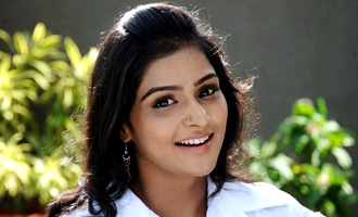 Remya Nambeesan as mother of two