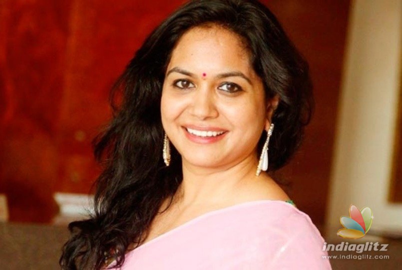 Singer Sunitha clarifies about second marriage