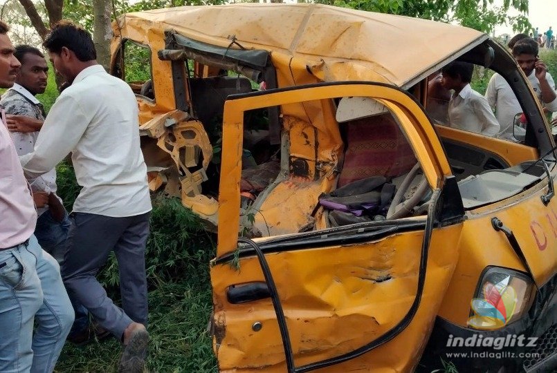 13 children in school van dead after being hit by a speeding train