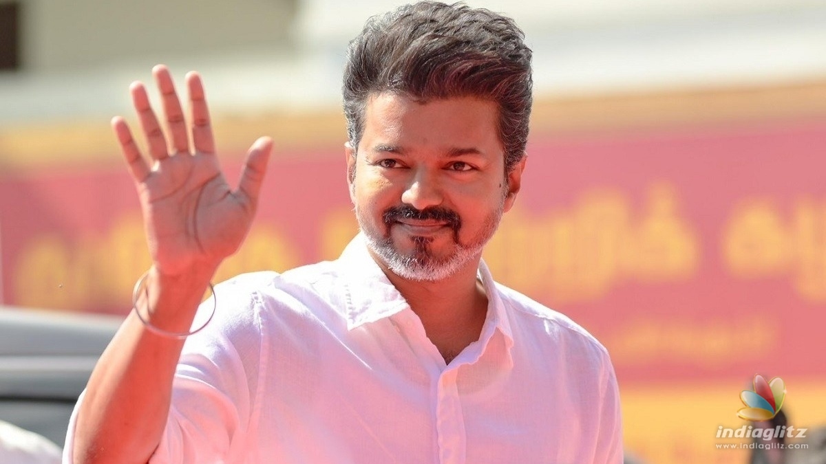 Thalapathy Vijayâs speech at the TVK flag unfurling event quickly gains attention!