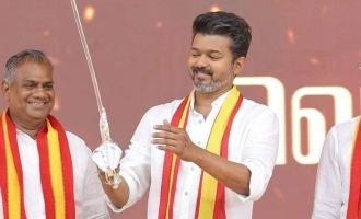 Thalapathy Vijay unveils the ideological leaders of TVK at the state conference!