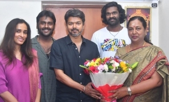 Thalapathy Vijay visits Captain Vijayakanth's home along with the 'GOAT' makers! - Latest photos