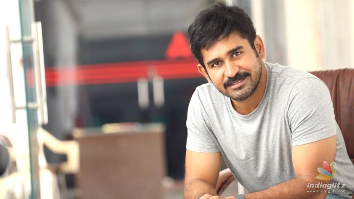 Vijay Antony turns into a romantic hero with his new film! - First look poster out