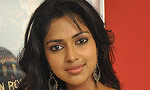 Amala Paul denies rift with Siddharth