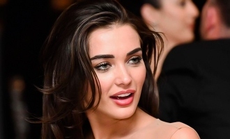 Latest picture of Amy Jackson with her baby is going viral