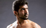 Arun Vijay shocked by the death of Skydiver
