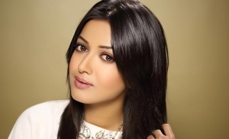 Catherine Tresa gets nostalgic and thanks fans on special day!