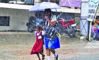 Holidays for schools as Chennai rains intensify - Tamil News -  IndiaGlitz.com
