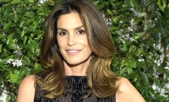 Cindy Crawford's Uncomfortable Moment on 
