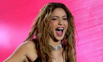 Coachella Shocker: Shakira and Billie Eilish Surprise Performances Rock the Desert Night!
