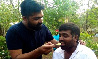Pic of Simbu feeding Vijay Sethupathi goes viral!