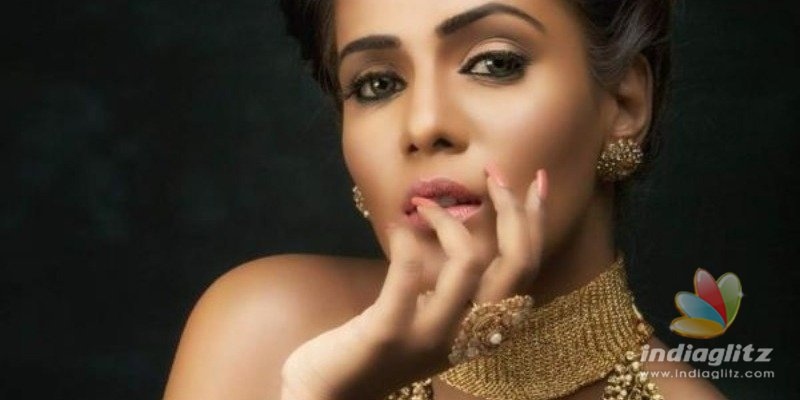 Hath Mathun Sexy Video - Meera Mitun heats up the internet through sexy videos - Tamil News ...