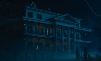 Disney Haunted Mansion Premiere Goes On Without A List Stars
