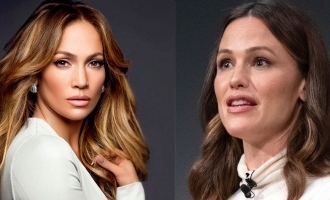  Jennifer Lopez and Jennifer Garner Reunite at Ben Affleck's Home Amid Divorce Rumors