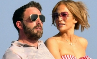 Jennifer Lopez Enjoys Day Out with Violet Affleck Amid Ben Affleck Split Rumors