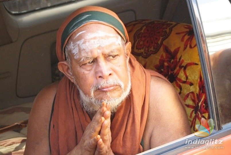 Kanchi Sankaracharyar admitted to a private hospital