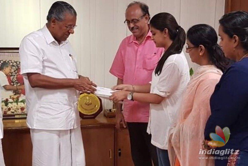 Keerthy Suresh cash contribution after volunteer work for Kerala Floods