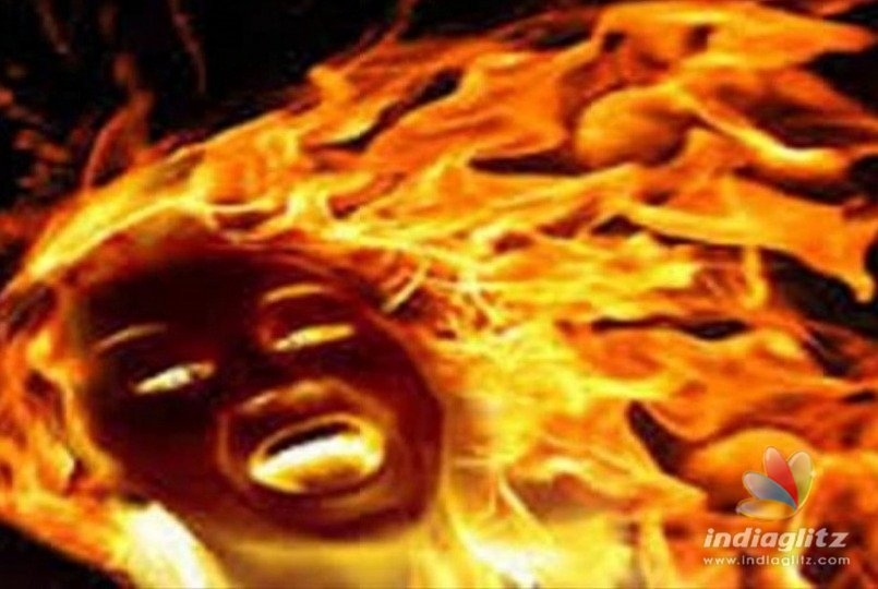 Malda widow sets rapist on fire