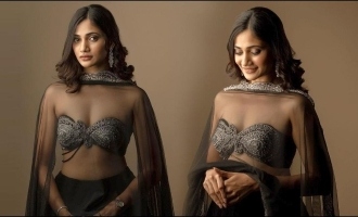 Actress Losliya miniskirt photoshoot Bigg Boss Tamil 3