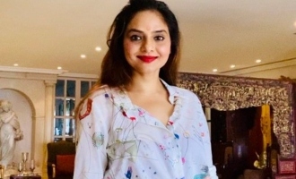 Actress Madhoo shares pics of her beautiful daughters and says she is a proud mummy