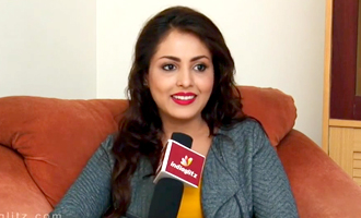 I bring the crucial twist in the movie - Madhu Shalini Interview