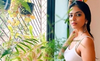 Master Malavika Mohanan's hot veshti look rocks internet!