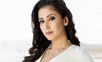 Manisha Koirala joins flood relief work in person