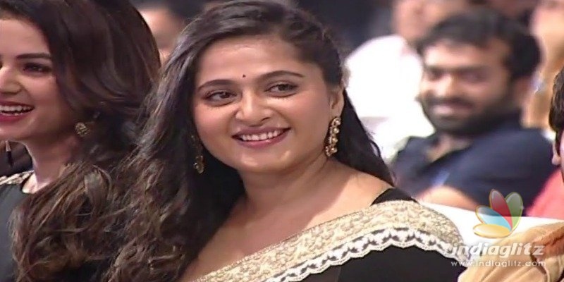 Anushka writes book on how to loose weight healthily