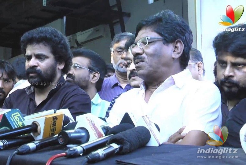 Bharathiraja, Seeman, Ameer and others arrested for IPL protest 