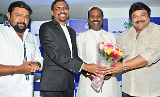 Prabhu and Vairamuthu inaugurates Medway Hospital