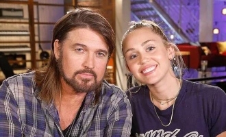 Miley Cyrus: 'My Mom is My Hero' Amid Strained Relationship with Billy Ray
