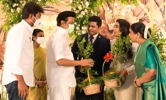 Saranya Sexy Xxx Videos - CM Stalin attends actress Saranya Ponvannan's daughter wedding along with  his family - Tamil News - IndiaGlitz.com