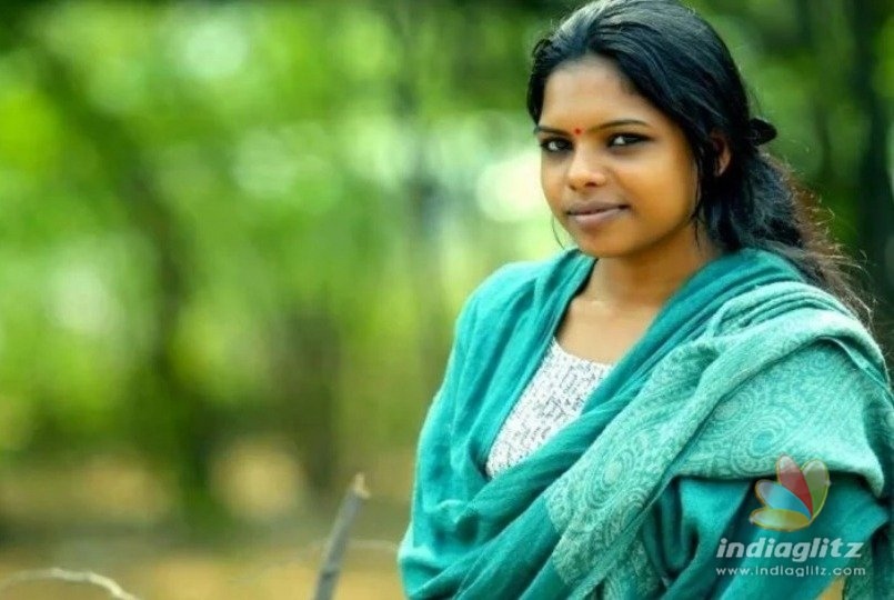Young female director found dead in her apartment - Tamil News