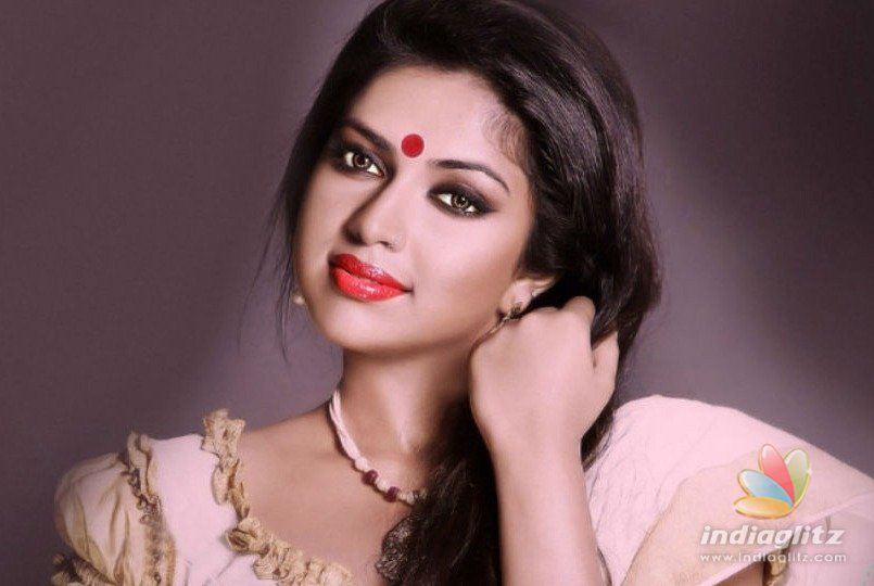 Nadigar Sangam praises this popular heroine for bravery