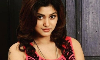 Oviya replaced in a new movie