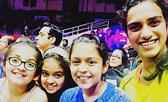 Badminton Legend P.V. Sindhu Meets Ajith & Suriya Families