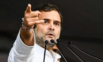 Up police lathi charge and arrested Rahul Gandhi