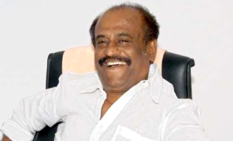 Lyca's top official meets Rajinikanth at his house