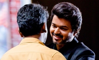 Popular director who worked in Master shares childhood photo with Vijay!