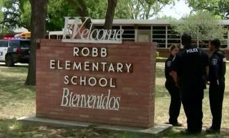 texas uvalde robb elementary school teenage gunman kills 19 children 2 adults several injured