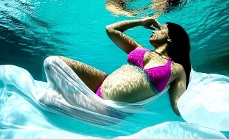 Sameera Reddy's underwater maternity photoshoot in bikini