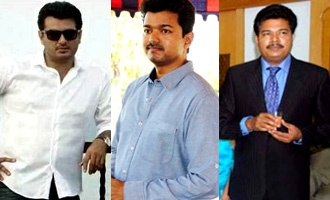 Vijay pays homage for his fan who died