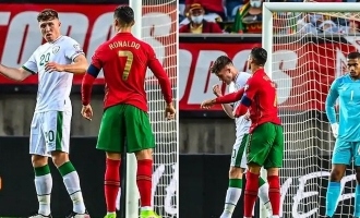 Ronaldo slaps opponent in the face during World Cup qualifying match; Video goes viral