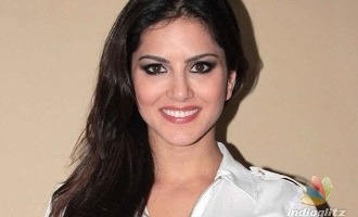 Sunny Leone decides to not perform this New Year