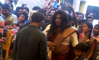 OMG!!! Vijay Sethupathi as a female in Thiagarajan Kumararaja film