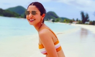 Virat Kohli's awesome reaction to Anushka Sharma's latest viral Bikini photo