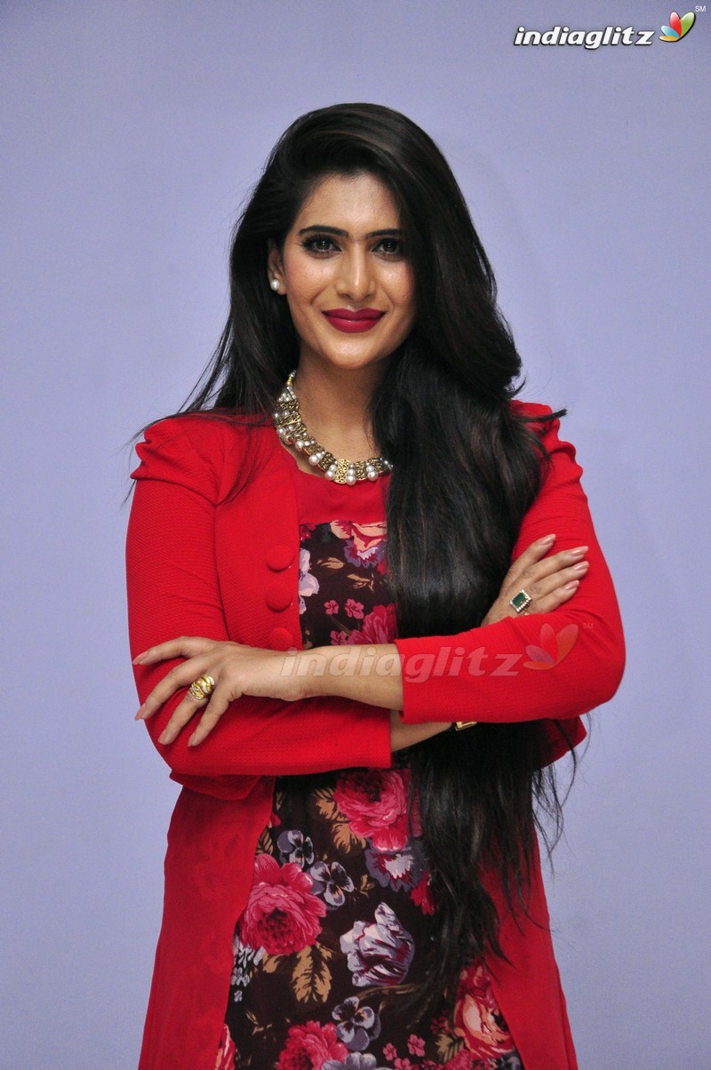 Neha Saxena