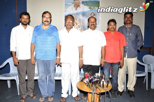 'Aakasamlo Sagam' Success Meet