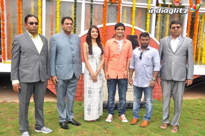 'Aakathai' Movie Launch