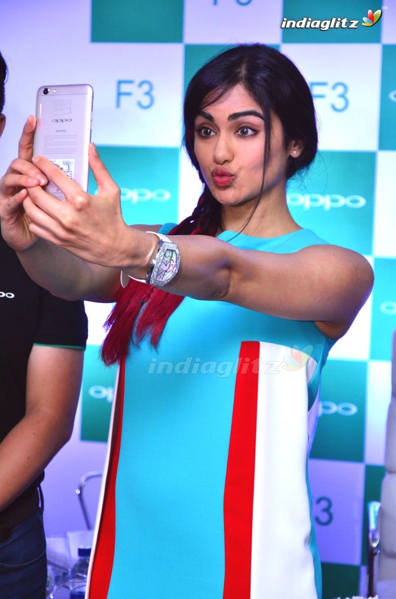 Adah Sharma Launches Oppo New Mobile